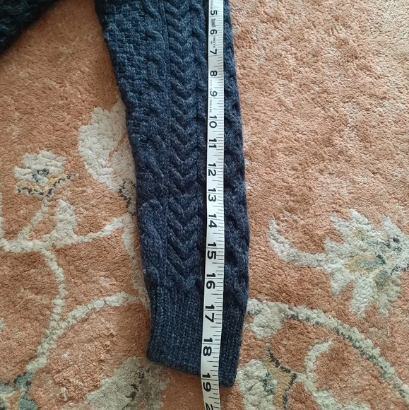 Shannon dark blue wool cardigan. - Picture 8 of 9